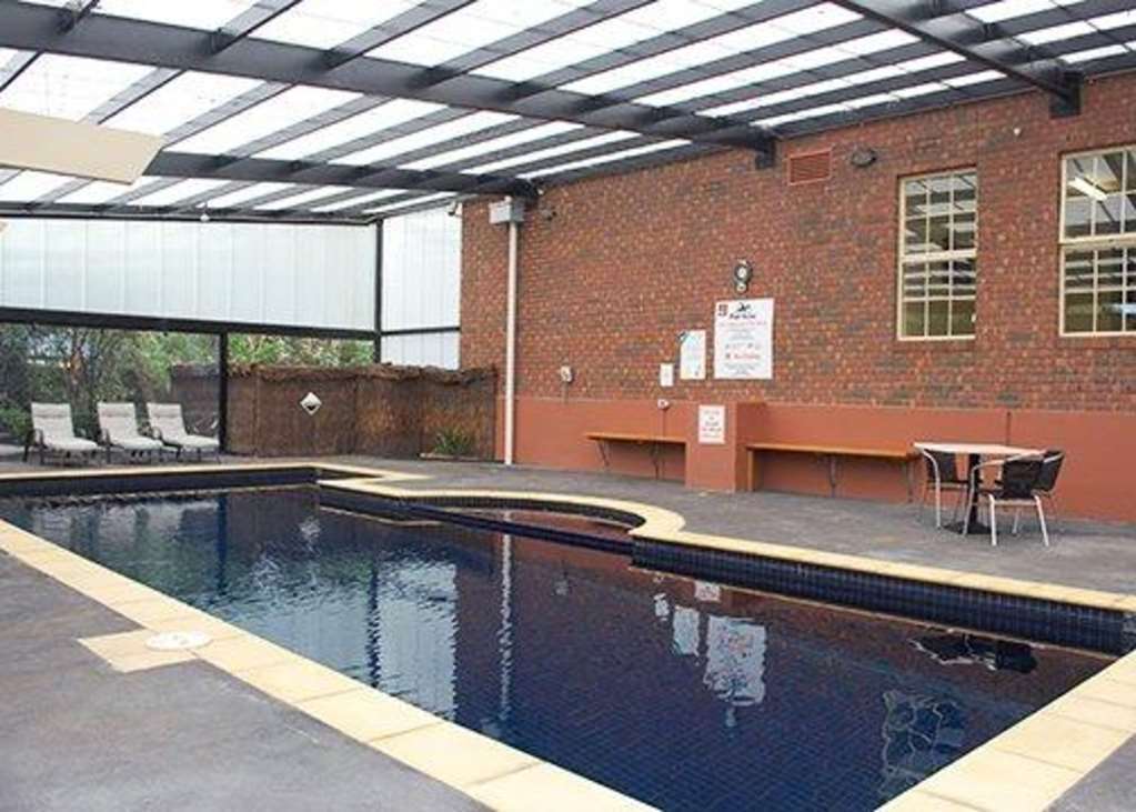 Forest Hill Canterbury International Hotel מראה חיצוני תמונה